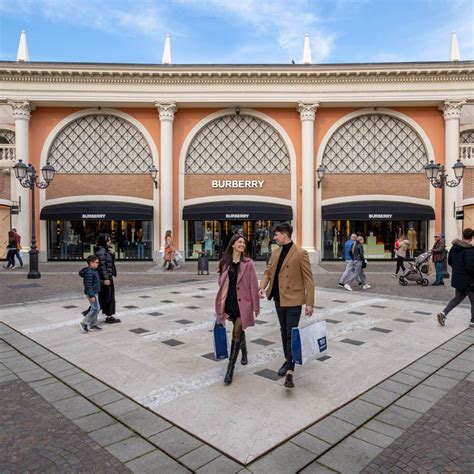 designer outlet in rome.